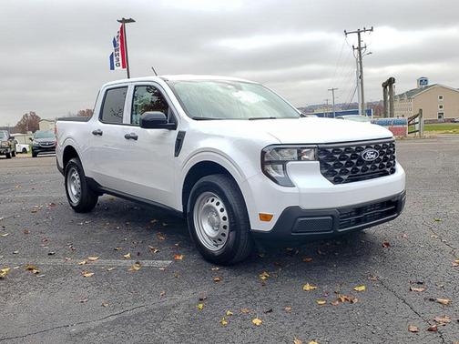 2025 Ford Maverick XL