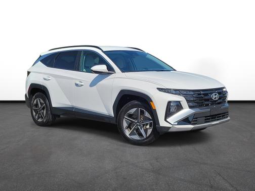 Serenity White Pearl 2025 Hyundai TUCSON SEL