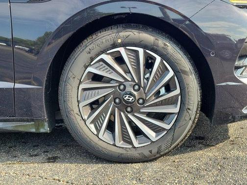 Carbon Blue 2026 Hyundai SONATA Hybrid Limited