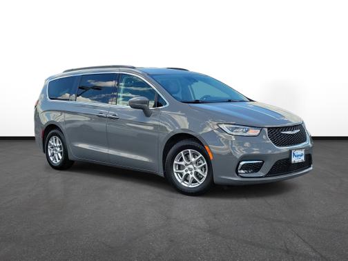 Ceramic Gray Clearcoat 2022 Chrysler Pacifica Touring L