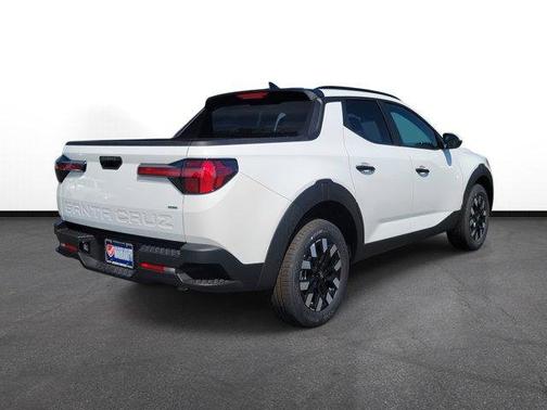 Atlas White 2026 Hyundai SANTA CRUZ SEL AWD