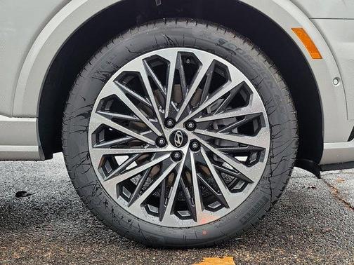 Silver Metallic 2026 Hyundai PALISADE Calligraphy