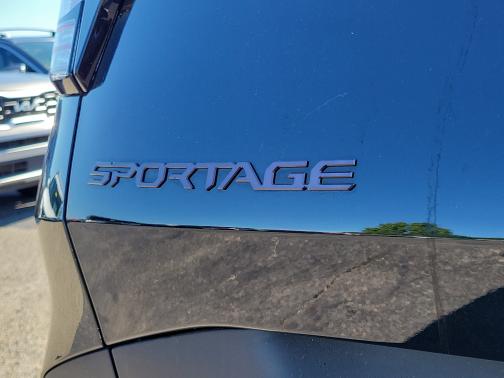 Ebony Black 2025 Kia Sportage X-Line