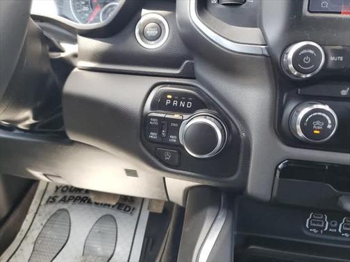 2024 RAM 1500 Big Horn Crew Cab 4x4 57' Box