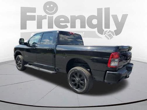 2024 RAM 2500 Big Horn Crew Cab 4x4 64' Box