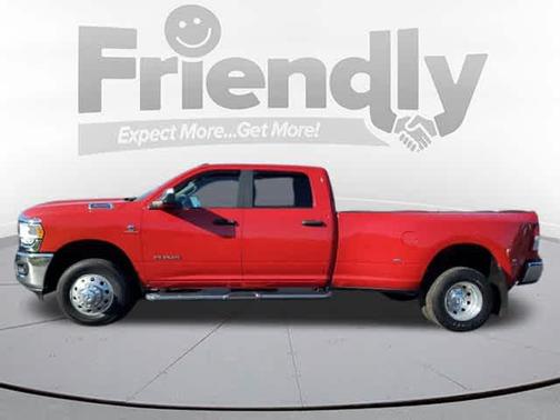2022 RAM 3500 Big Horn Crew Cab 4x4 8 Box