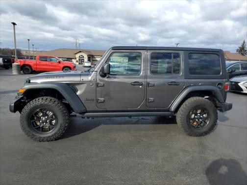 2024 Jeep Wrangler 4-Door Willys 4x4