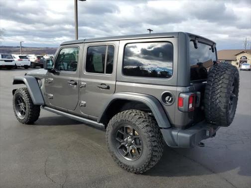 2024 Jeep Wrangler 4-Door Willys 4x4