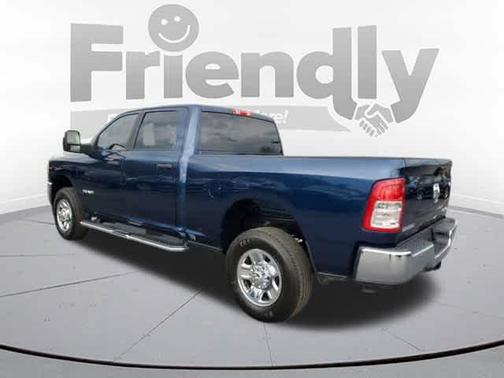 2024 RAM 2500 Big Horn Crew Cab 4x4 64' Box