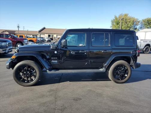 2023 Jeep Wrangler 4xe Sahara 4x4