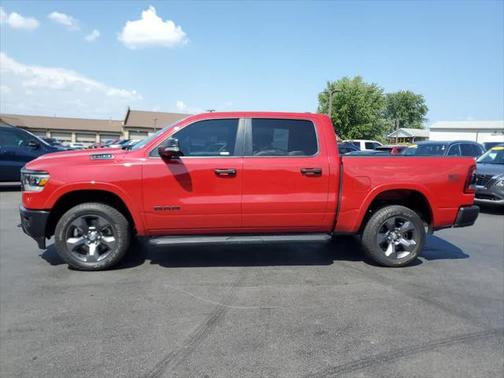 2022 RAM 1500 Big Horn Crew Cab 4x4 57' Box