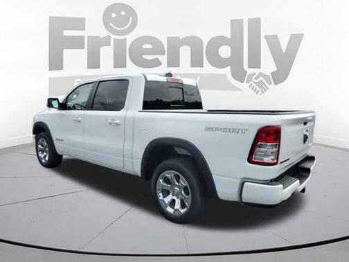 2022 RAM 1500 Big Horn Crew Cab 4x4 57' Box