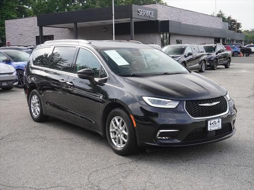 2021 Chrysler Pacifica Touring L