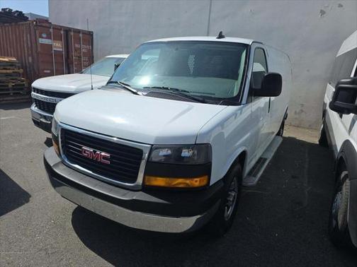 2023 GMC Savana 2500 Work Van