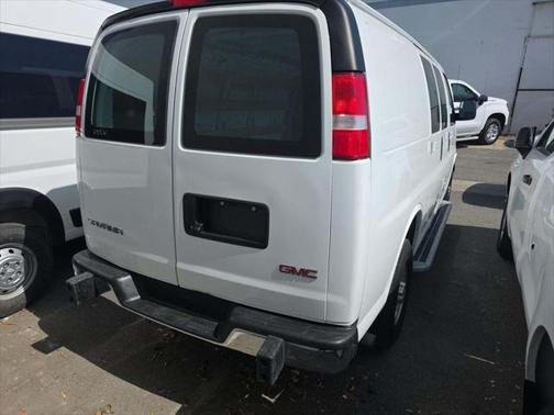 2023 GMC Savana 2500 Work Van