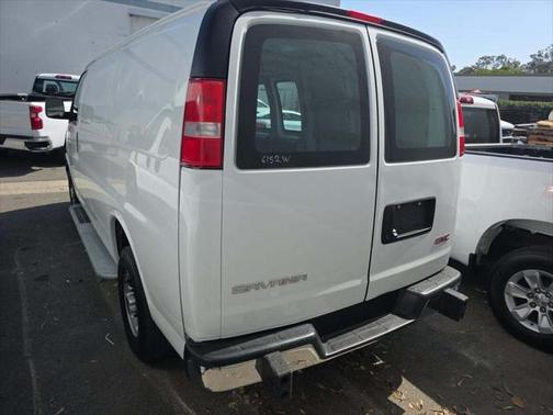 2023 GMC Savana 2500 Work Van