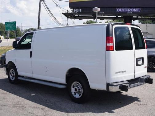 2023 GMC Savana 2500 Work Van