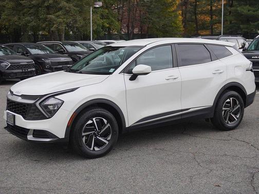 2023 Kia Sportage Hybrid LX