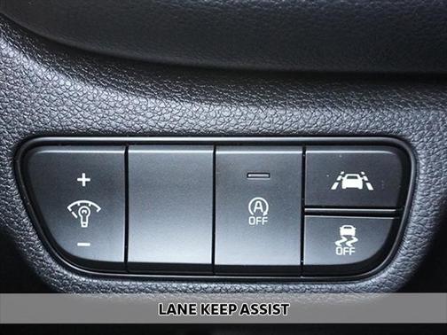 2022 Kia Seltos S