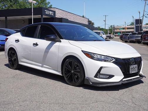 2020 Nissan Sentra SR