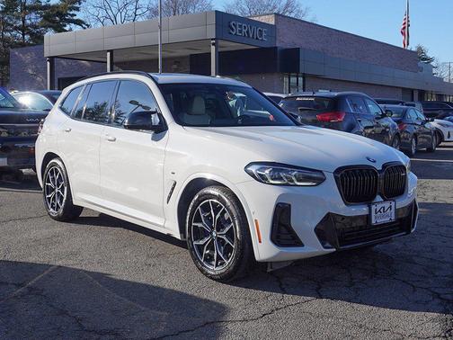 2024 BMW X3 M40i