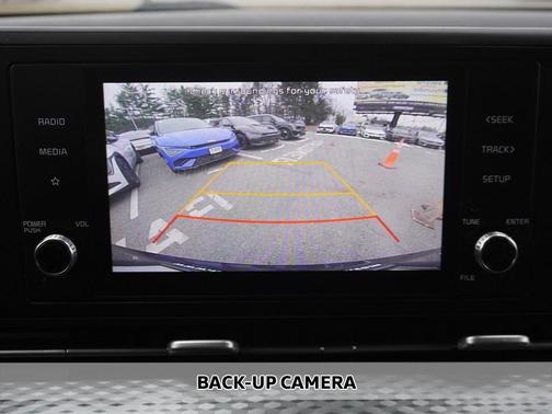 2022 Kia Carnival LXS