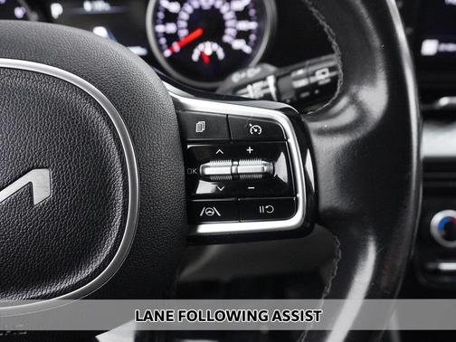 2022 Kia Carnival LXS