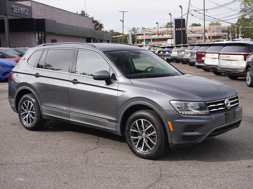 2020 Volkswagen Tiguan 2.0T SE 4MOTION