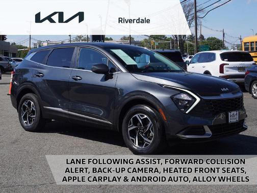 Gravity Gray 2023 Kia Sportage LX