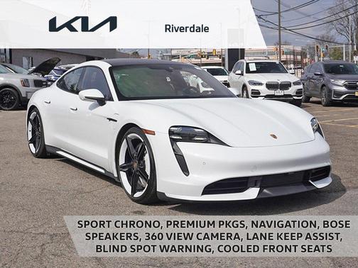 2021 Porsche Taycan Turbo
