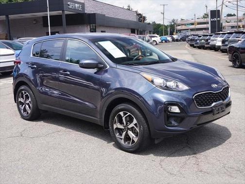 2022 Kia Sportage LX