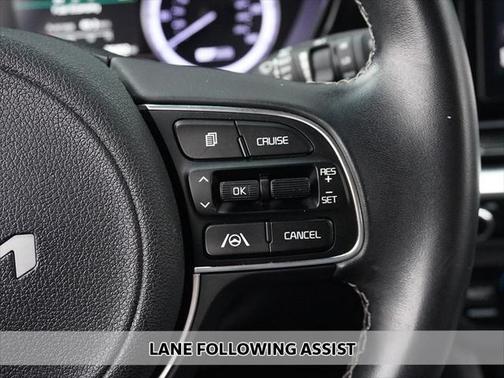 2022 Kia Niro LXS
