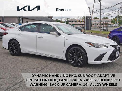 Ultra White 2022 Lexus ES 350 F Sport