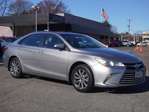 2017 Toyota Camry XLE