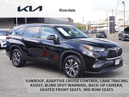 2022 Toyota Highlander XLE