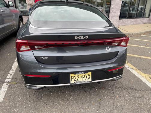 2022 Kia K5 EX