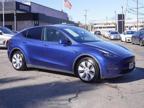 2023 Tesla Model Y Long Range Dual Motor All-Wheel Drive