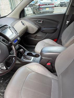 2015 Hyundai TUCSON Limited