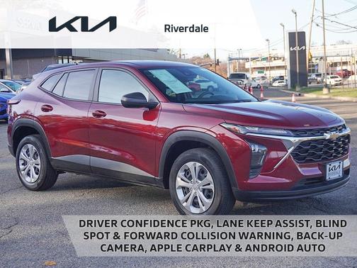 2024 Chevrolet Trax LS