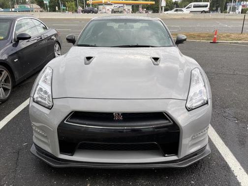 2015 Nissan GT-R Black Edition