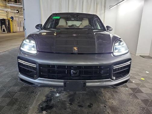 2020 Porsche Cayenne Turbo
