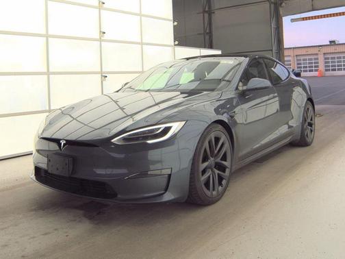 2021 Tesla Model S Plaid