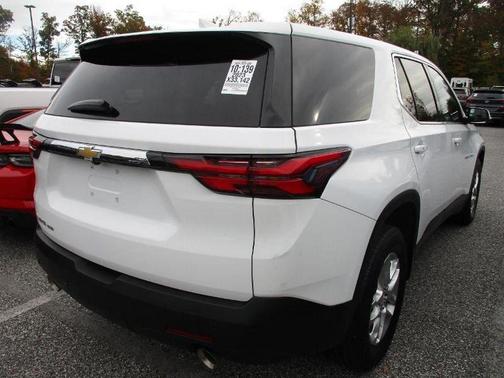 2023 Chevrolet Traverse LS