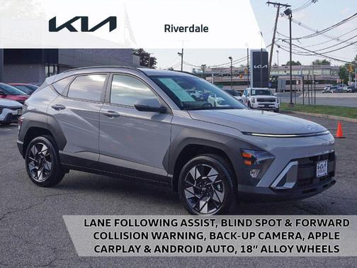 Cyber Gray Metallic 2025 Hyundai KONA SEL