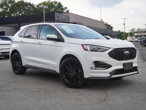 2022 Ford Edge ST Line
