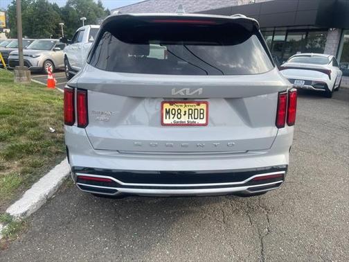 2022 Kia Sorento SX