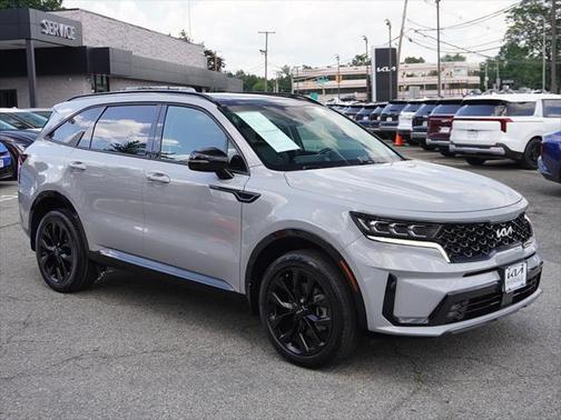 2022 Kia Sorento SX