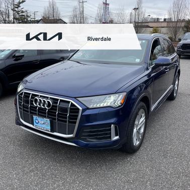 2022 Audi Q7 45 Premium Plus