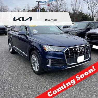 2022 Audi Q7 45 Premium Plus