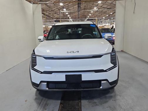 2024 Kia EV9 Wind